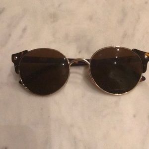 Adorable sunnies. 🕶🌞🕶